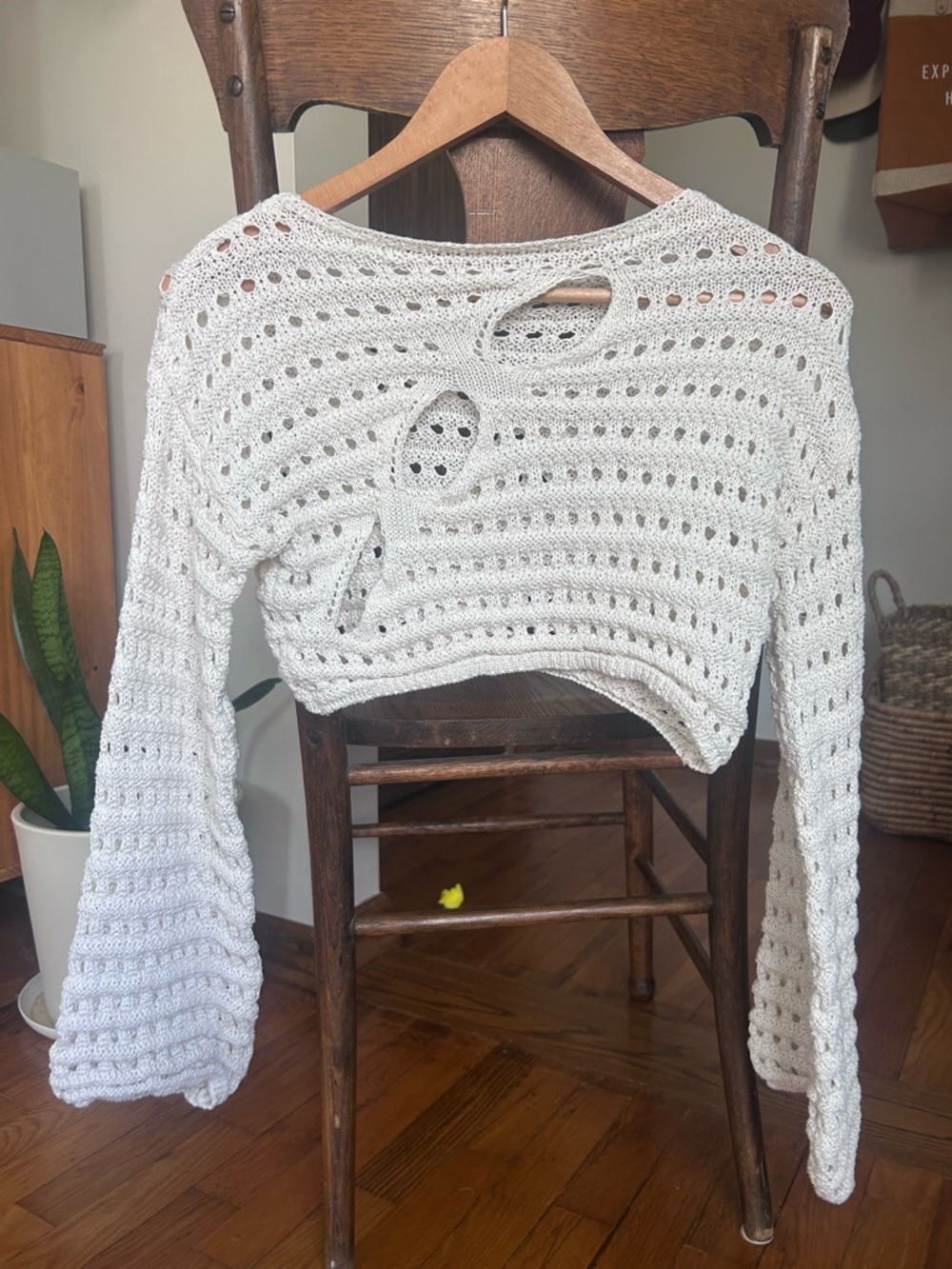 Open-Knit Cropped Sweater - Cream